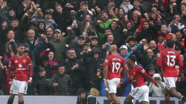 场不胜, 为铲倒姆伯, 但奇葩的是