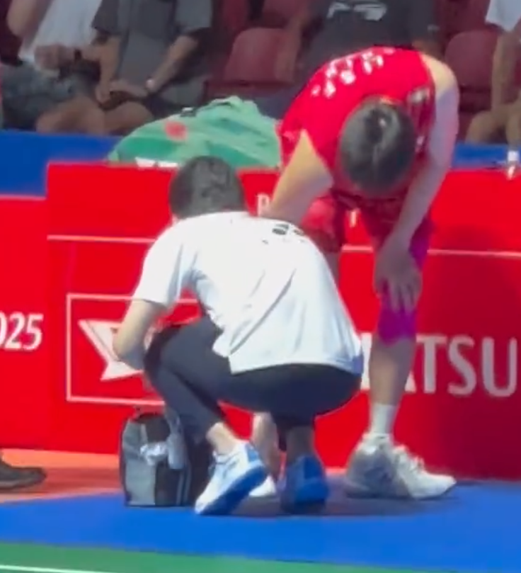 伤的那只脚 伤的那只脚