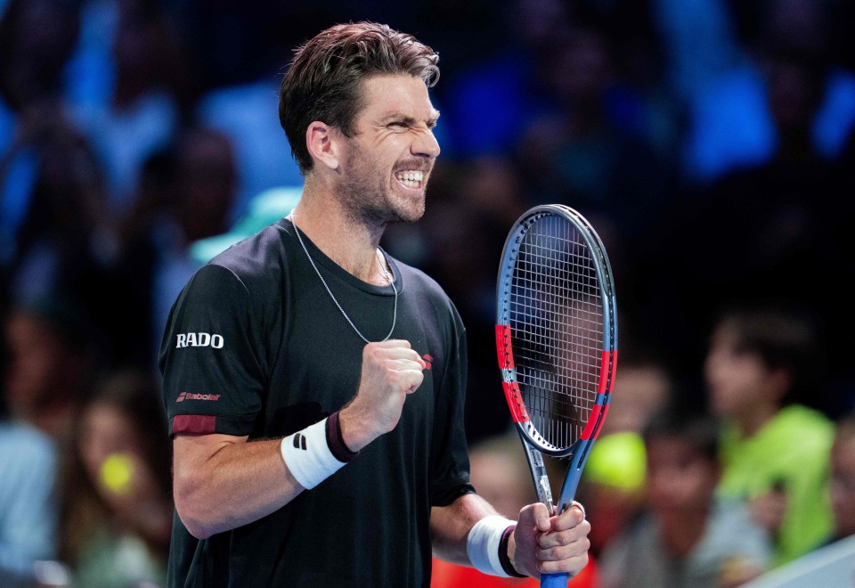 tkQhi, om, 中回球